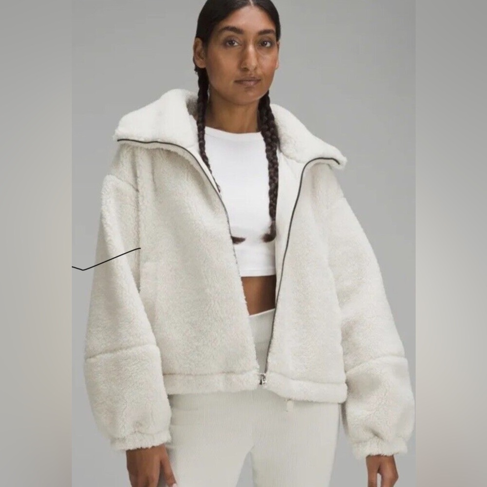 Lululemon Sherpa Cinchable Fleece